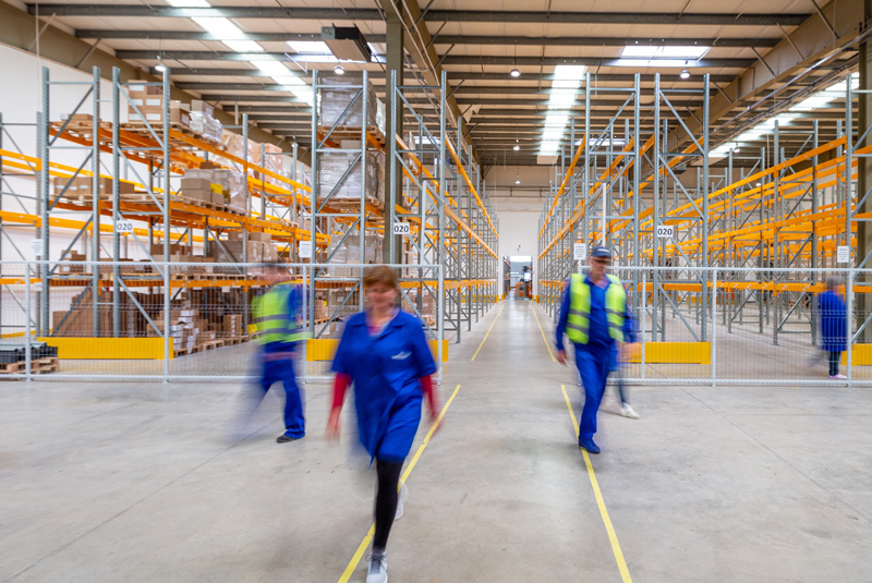 Guía Completa sobre Pavimentos Industriales: Tipos, Usos y Beneficios